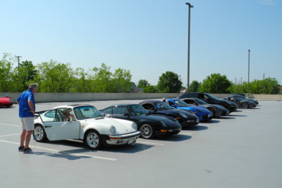 8 of the 25 cars that showed up; 21 competed in the rally, 3 belonged to organizers and 1 was a guest's Ferrari (2872)