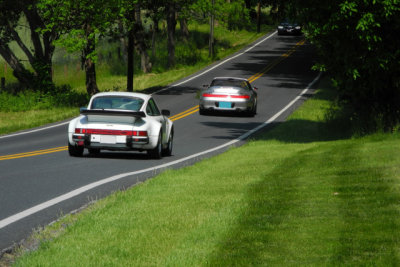 1984 911 Turbo (930) and 911 Carrera 4S (996) (2938)