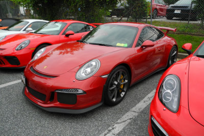 2014 911 GT3 (991.1), among the 85 Porsches that took part in the driving tour (3139)