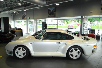 DISPLAY OF SIGNIFICANT PORSCHES: 1988 Porsche 959 Komfort (3229)