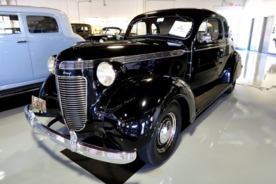 1937 Chrysler Royal (C-16) Business Coupe (0954)
