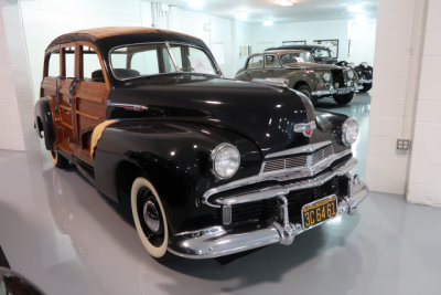 1942 Oldsmobile Special 66 Station Wagon (0999)