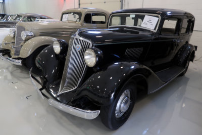 1934 Graham Model 68 Standard 6 Sedan (1131)