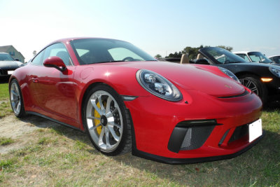 2018 Porsche 911 GT3 Touring, People's Choice winner (3700)