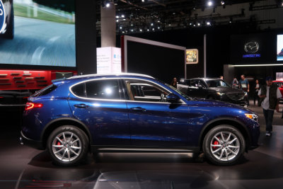 2019 Alfa Romeo Stelvio crossover SUV ... a cleaner and more attractive design (1611)