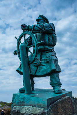 Statue of Dic Evans
