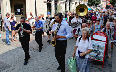 Jazzfestival i Ystad: Jazzparad som invigning