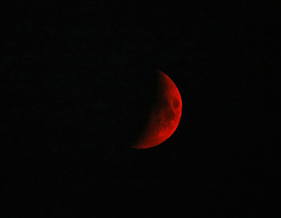 Moon with maximum zoom thru the smoke