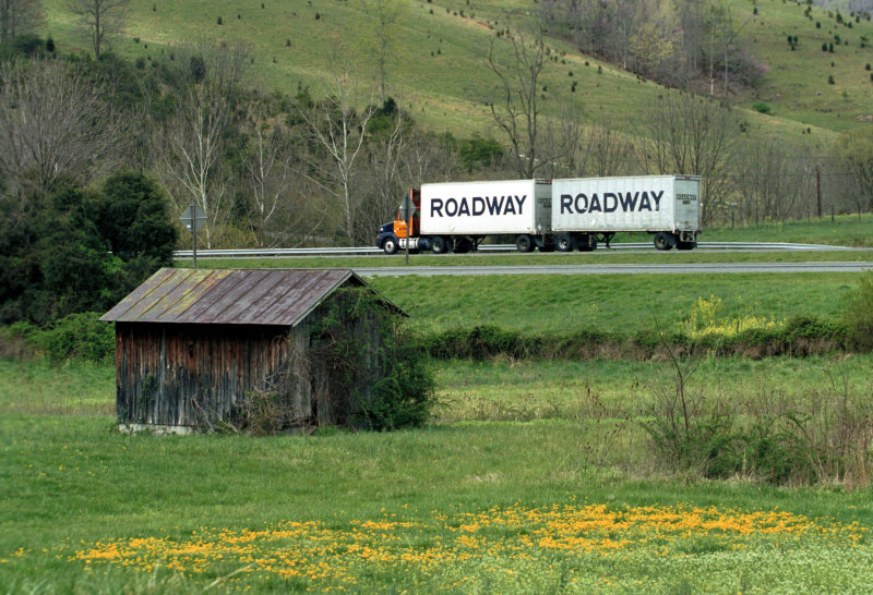roadway barn