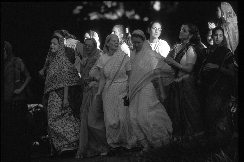 hare krishna girls