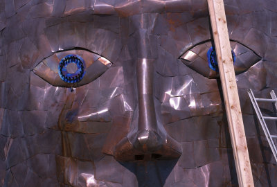 gas eyes