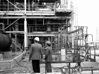Unit chimique en construction : tas vu a Coco ?