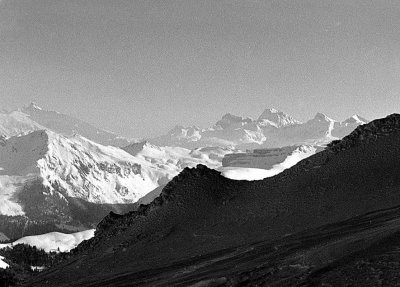 Les cimes espagnoles vues en montant au Labigouer