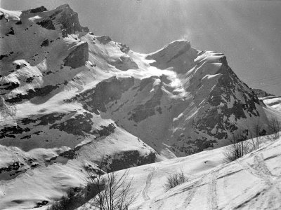 Pic et couloir de lEspadaa