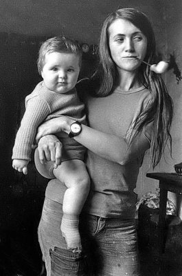 Anne et Félicie à Bosdarros, 1974
