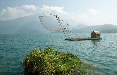  Sun Moon Lake