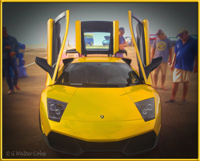 Lamborghini 2000s NB 10-15-16 1 Blur2 Frame.jpg