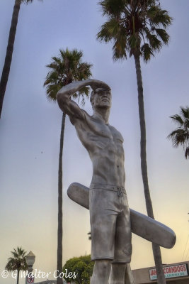 HDR Newport Beach 10-9-17 (7) Statue.jpg