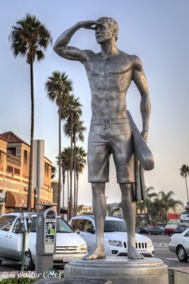 HDR Newport Beach 10-9-17 (133) Statue Lifeguard.jpg