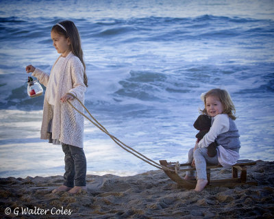 Little girls (5) Xmas shoot Pier 10-22-17 Vign.jpg