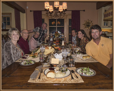 Thanksgiving 2017 Lisas (23) Everyone table.jpg