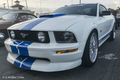 Mustang 2000s GT Blue White DD 5-17 (2) F.jpg