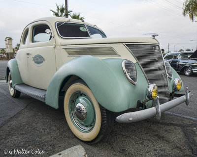 Ford 1937 Coupe DD 8-5-17 (2) F.jpg