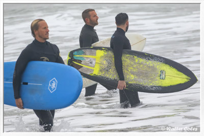 Surfing 12-23-18 (44) Trio CC AI w.jpg