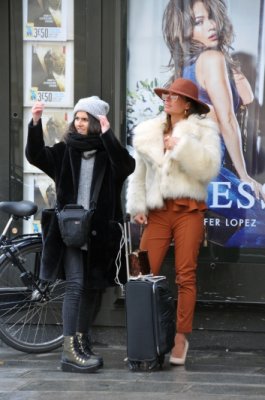 Winterly Fashionista Tourists