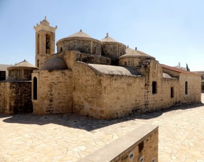 22-Five domed Church, Geroskipou.JPG