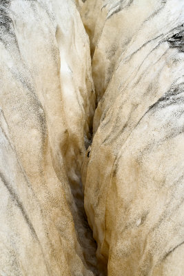 Fissure