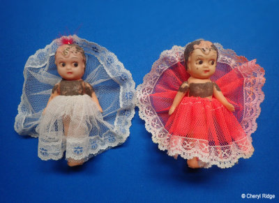 P1300179-show-dolls.jpg