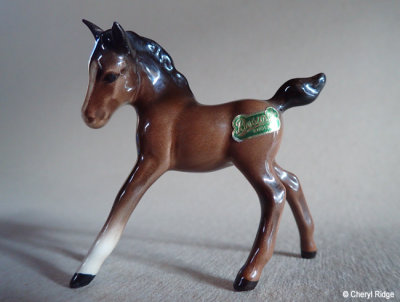 Beswick horse - foal 996 in brown gloss