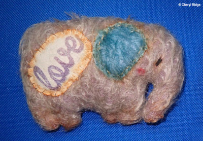 Love mammoth by Woollybuttbears