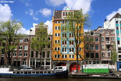 8095-amsterdam.jpg