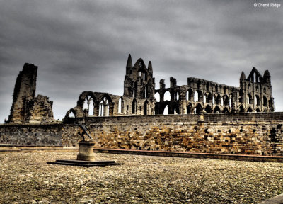 P5130900-whitby-abbey.jpg