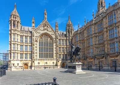 Oliver Cromwell at Parliament