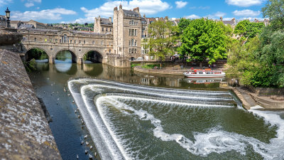 Pulteney Bridge & Weir On the Avon River