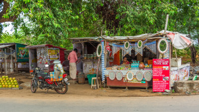 Mamallapuram Street Scene