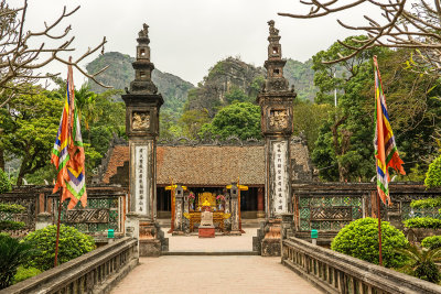 King Dinh Tien Hoang's Temple