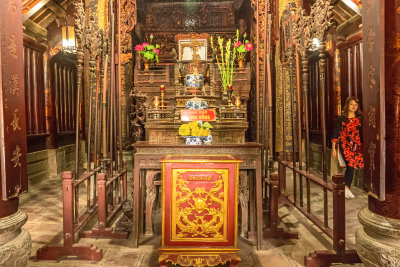King Dinh Tien Hoang's Temple