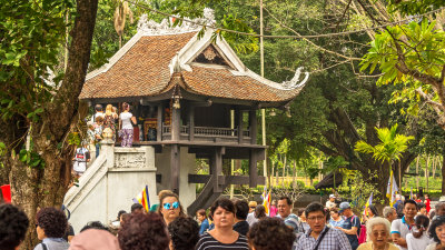 One Pillar Pagoda (Buddhist)