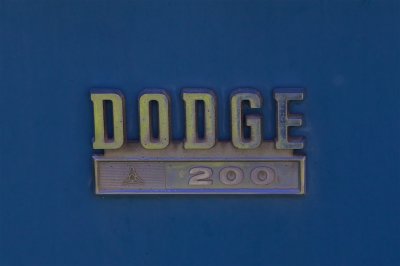 Dodge 200 1.jpg