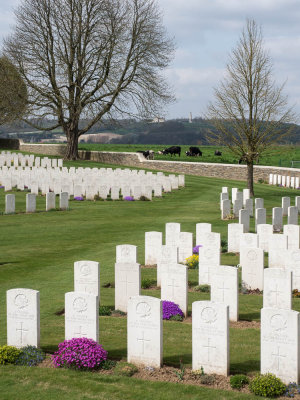 Cabaret-Rouge Allied cemetery near Souchez (4/5/2017)