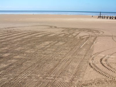 Raking patterns on the sand at St.Annes