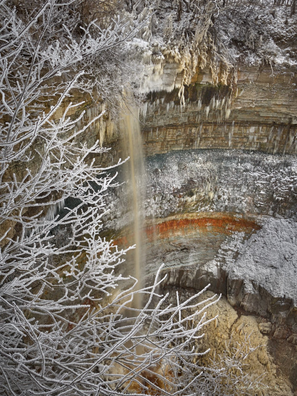 Valaste Waterfall