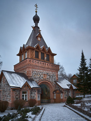 The Pühtitsa Dormition Convent, Entrance group