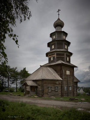 Ascension (Tikhvin) wooden church (XVII century).