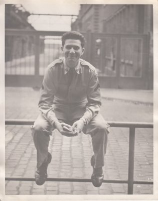 Grandpa Bill Army; 1952