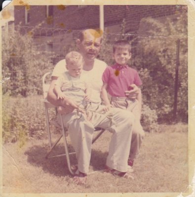 GrandpaRobbie,Barry,Mitchell.jpg